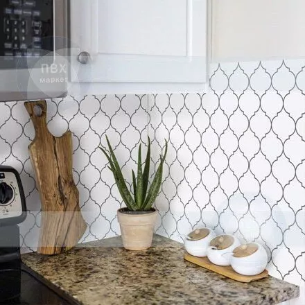 Фартук для кухни из пластика Арабеска серебро.jpg