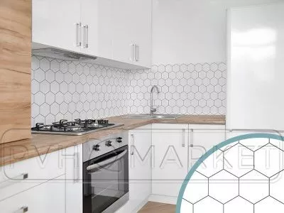 Экран для кухни из пластика Соты 600 мм (длина 4 м)