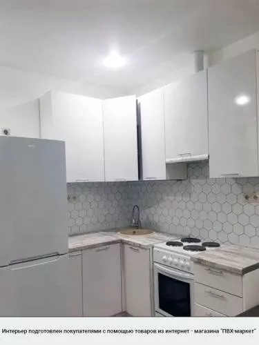 Экран для кухни из пластика Соты 600 мм (длина 3 м)