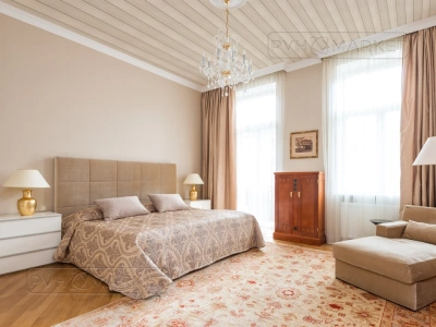 Фото. Холст персиковый двухсекционная. Интернет-магазин ПВХ Маркет